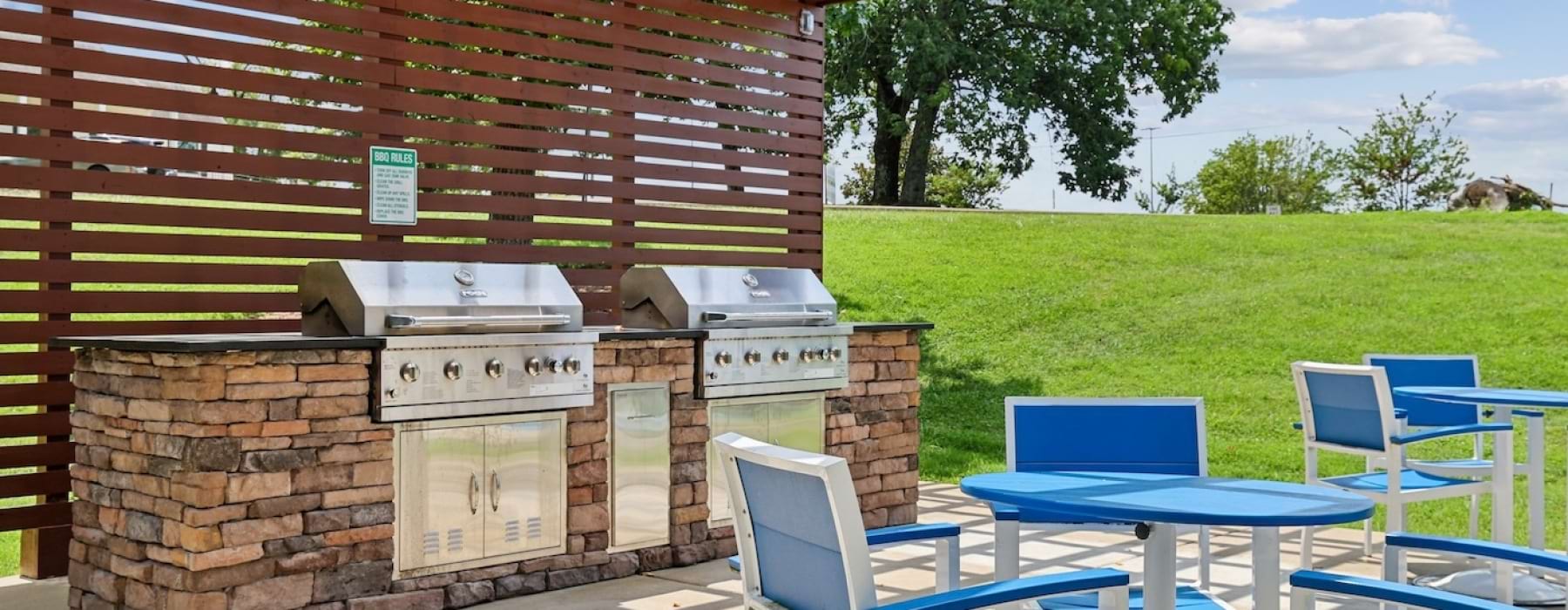 grills with table and chairs
